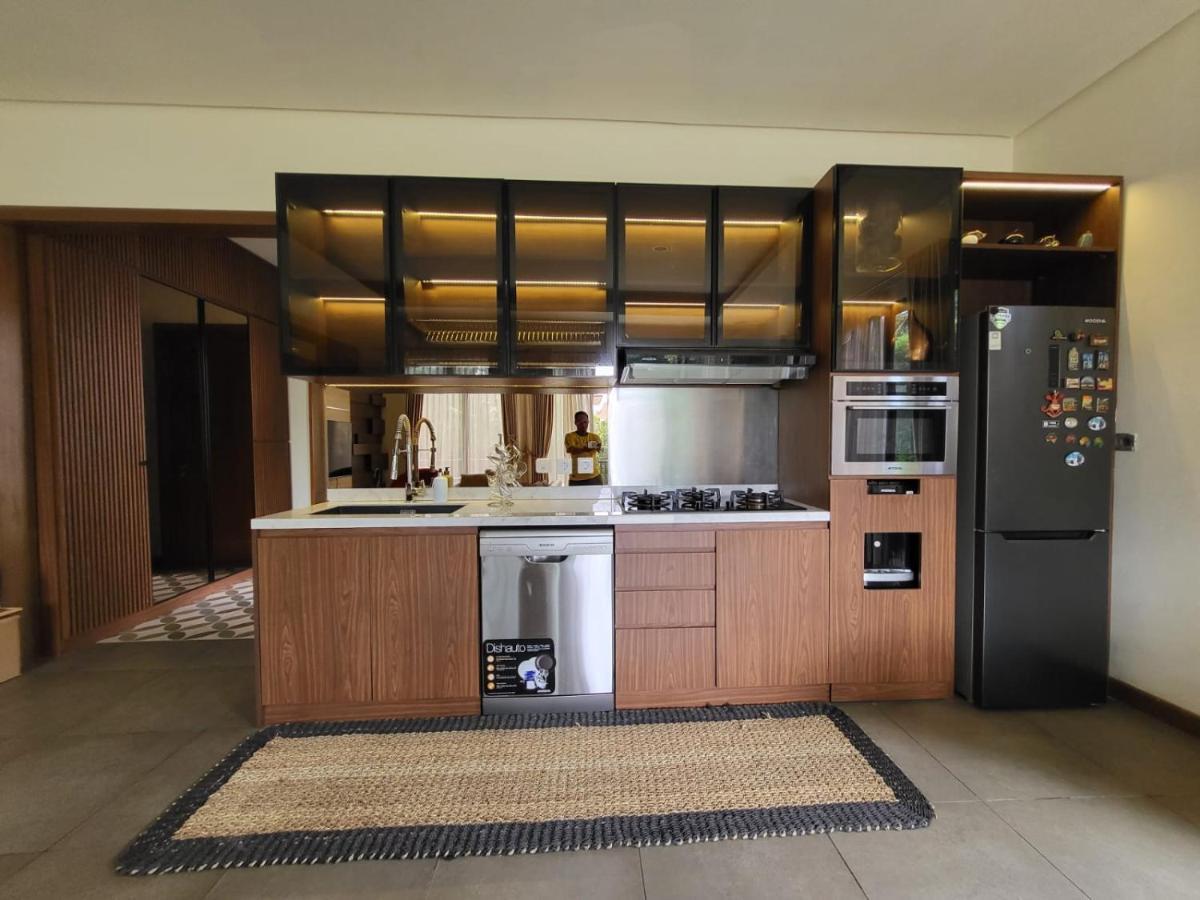 Villa Vimala Hills Semeru Bogor Exterior foto